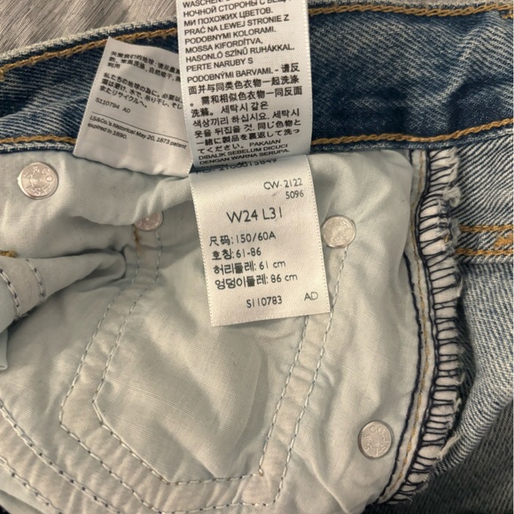 Levi’s Baggy Boot Jeans - Picture 2 of 3